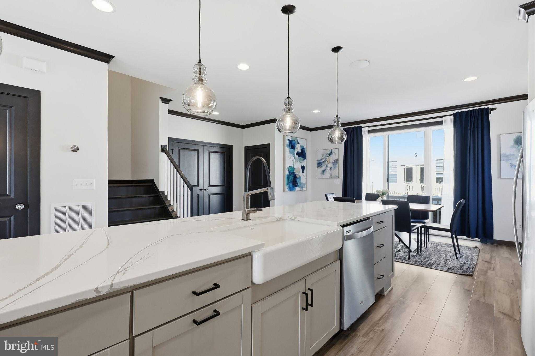 121 Kinross Ln photo 16