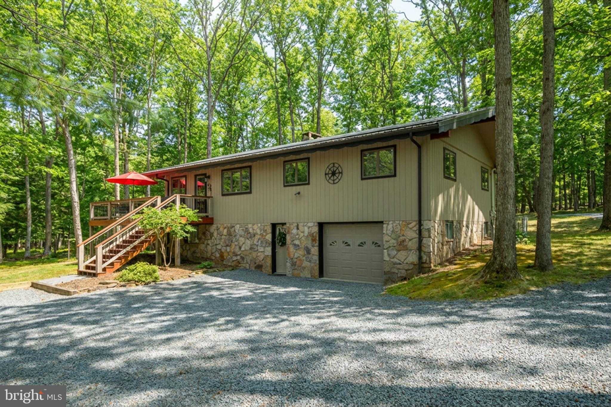 18 Frederick Cir photo 5