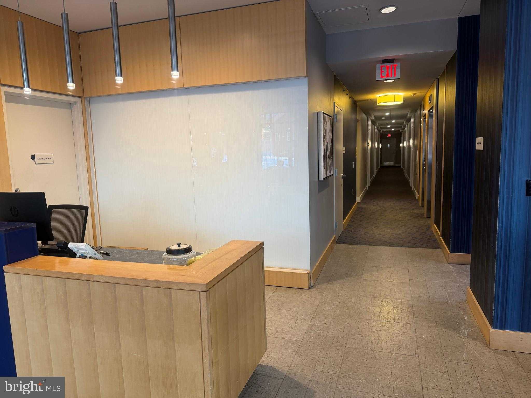 1320 Fenwick Ln Unit 700 photo 5