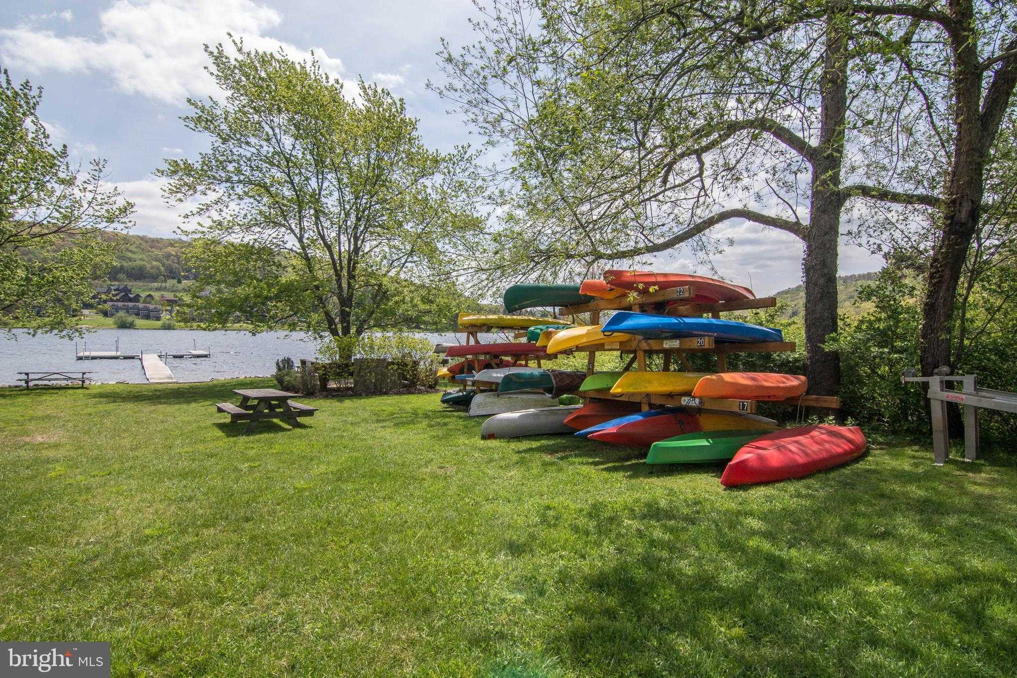 33 Lakeview CT # 2b photo 43