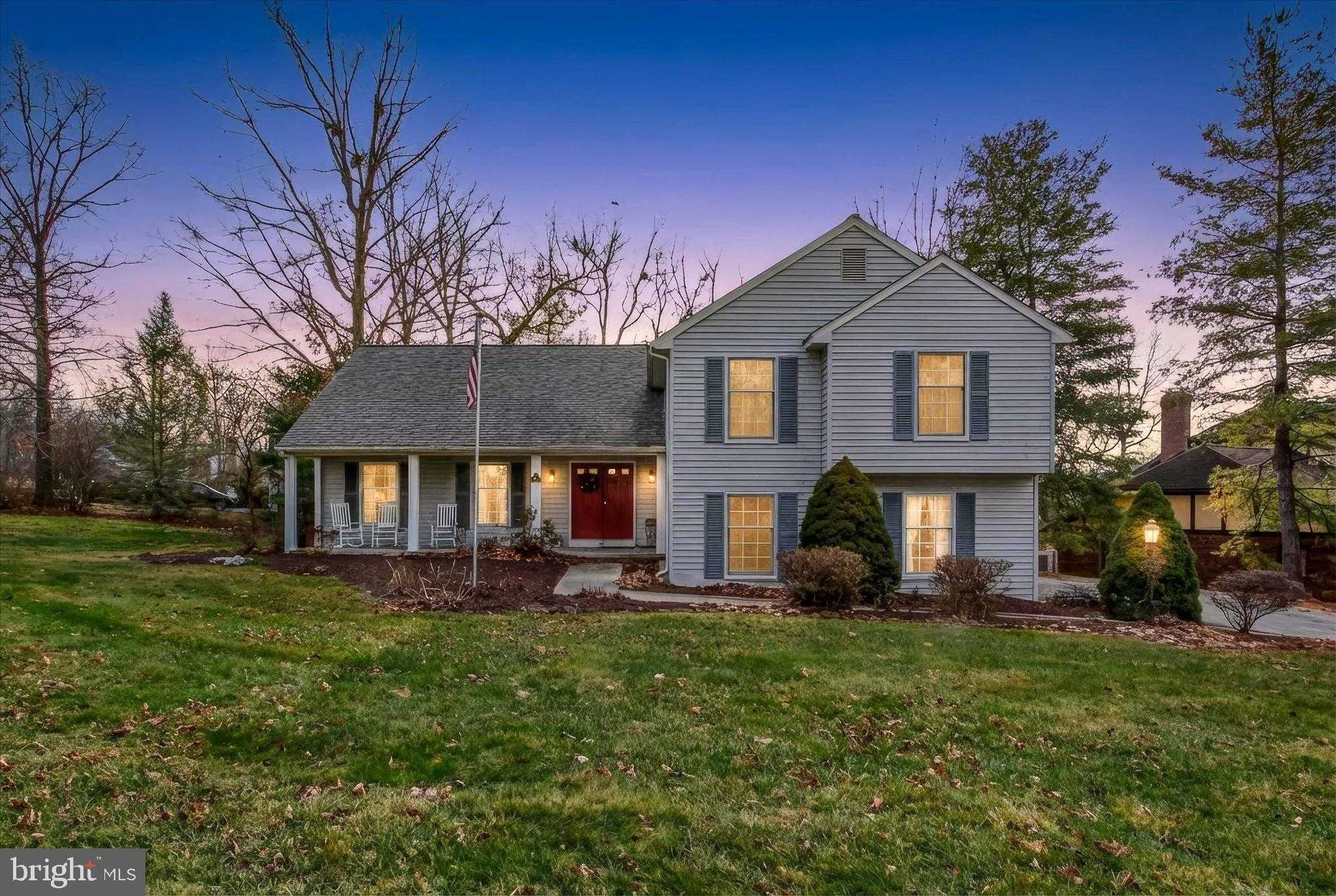 78 Twin Lakes Dr photo 2