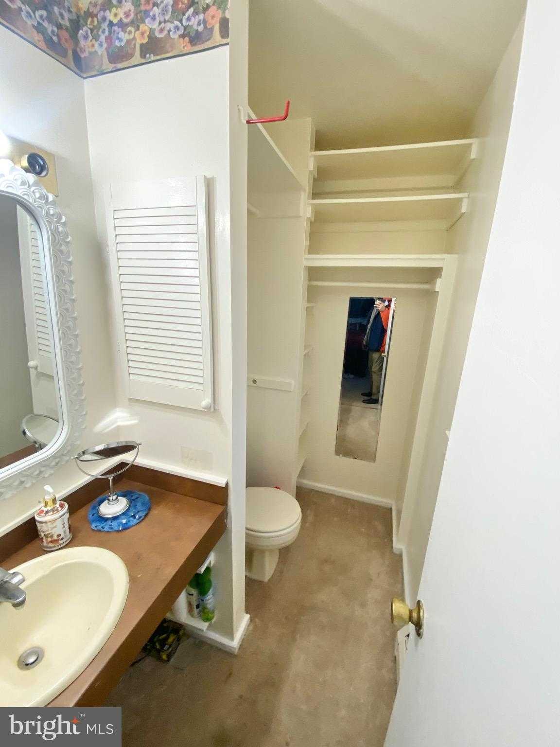 4812 Kentbury CT photo 19