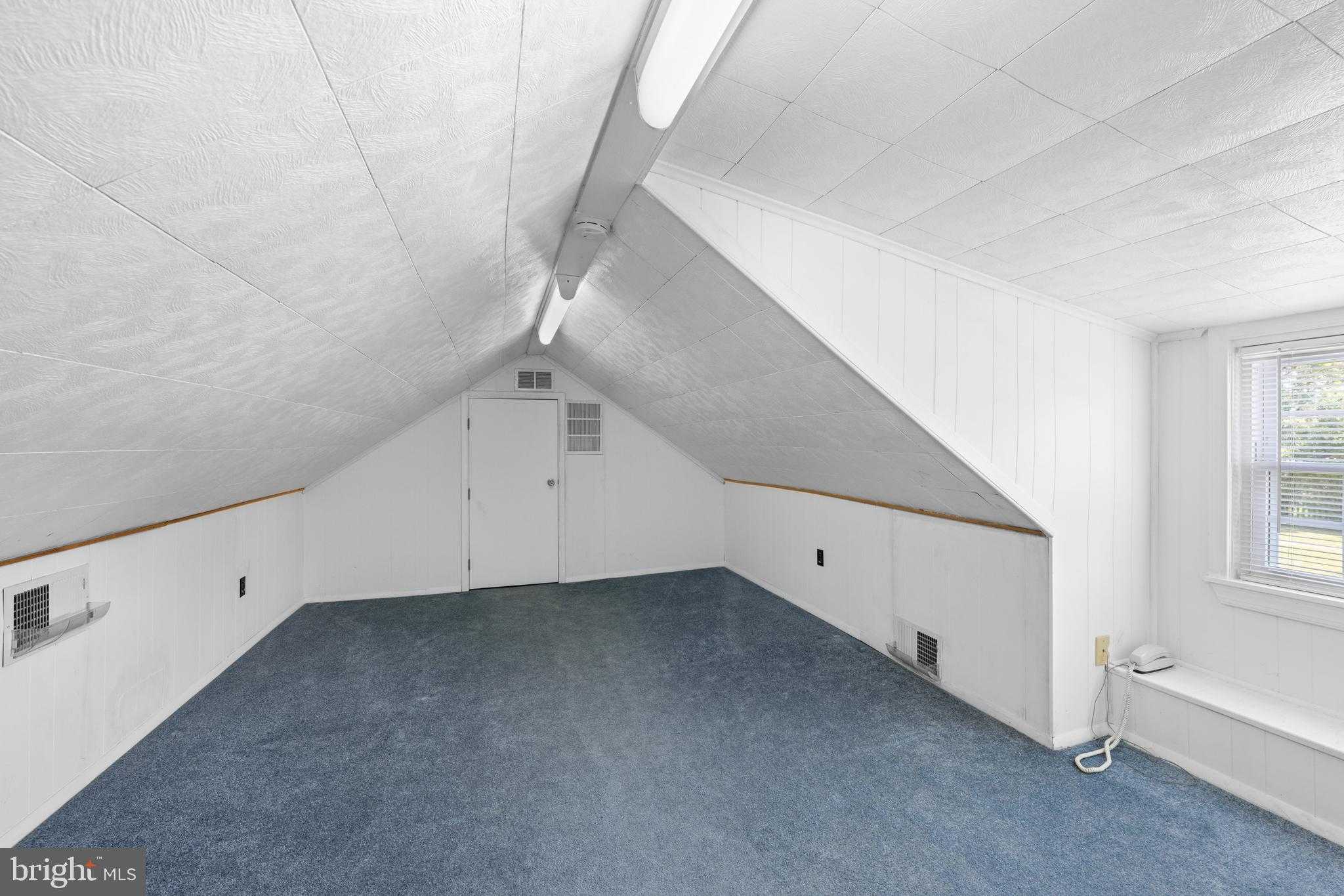 3685 1st Ave photo 25