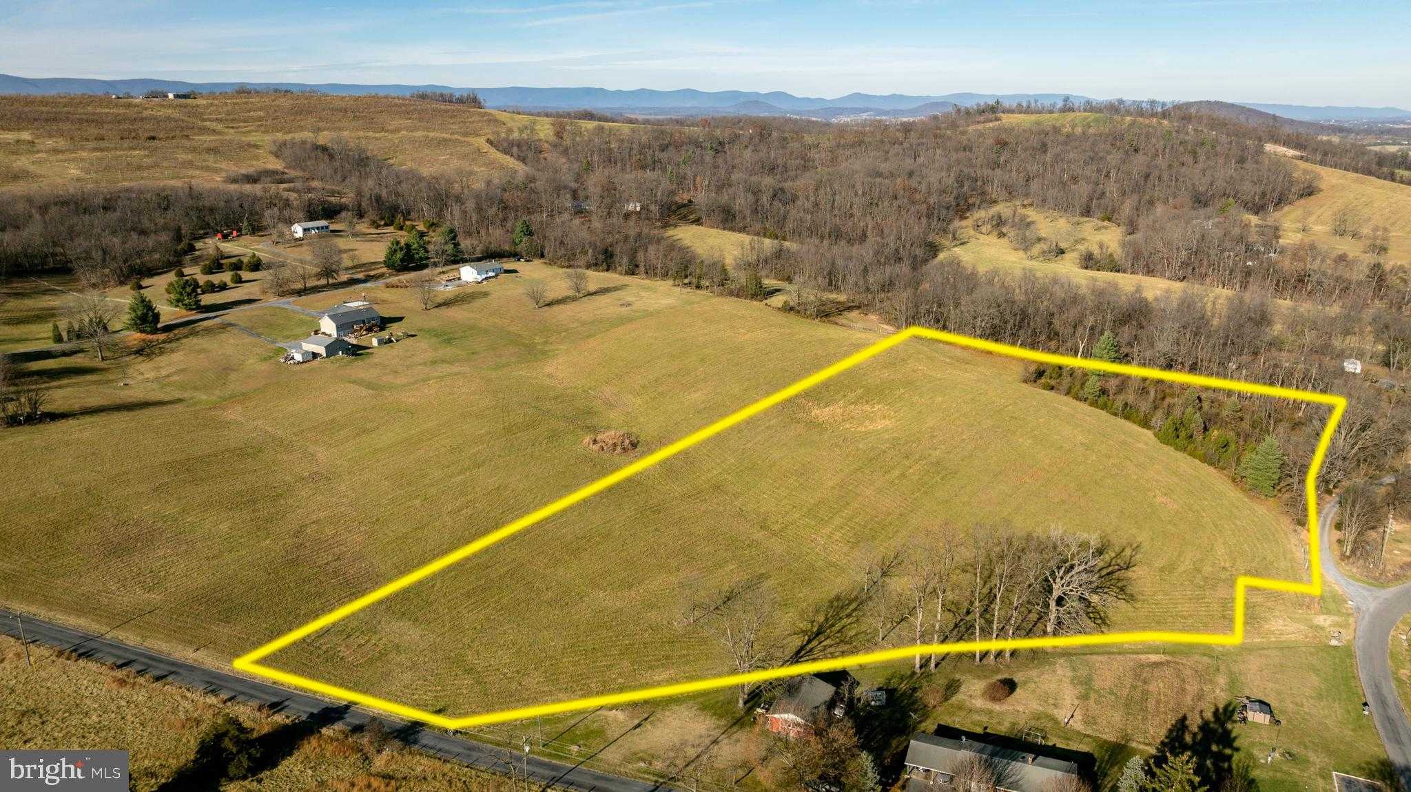 Shenandoah Dr photo 4