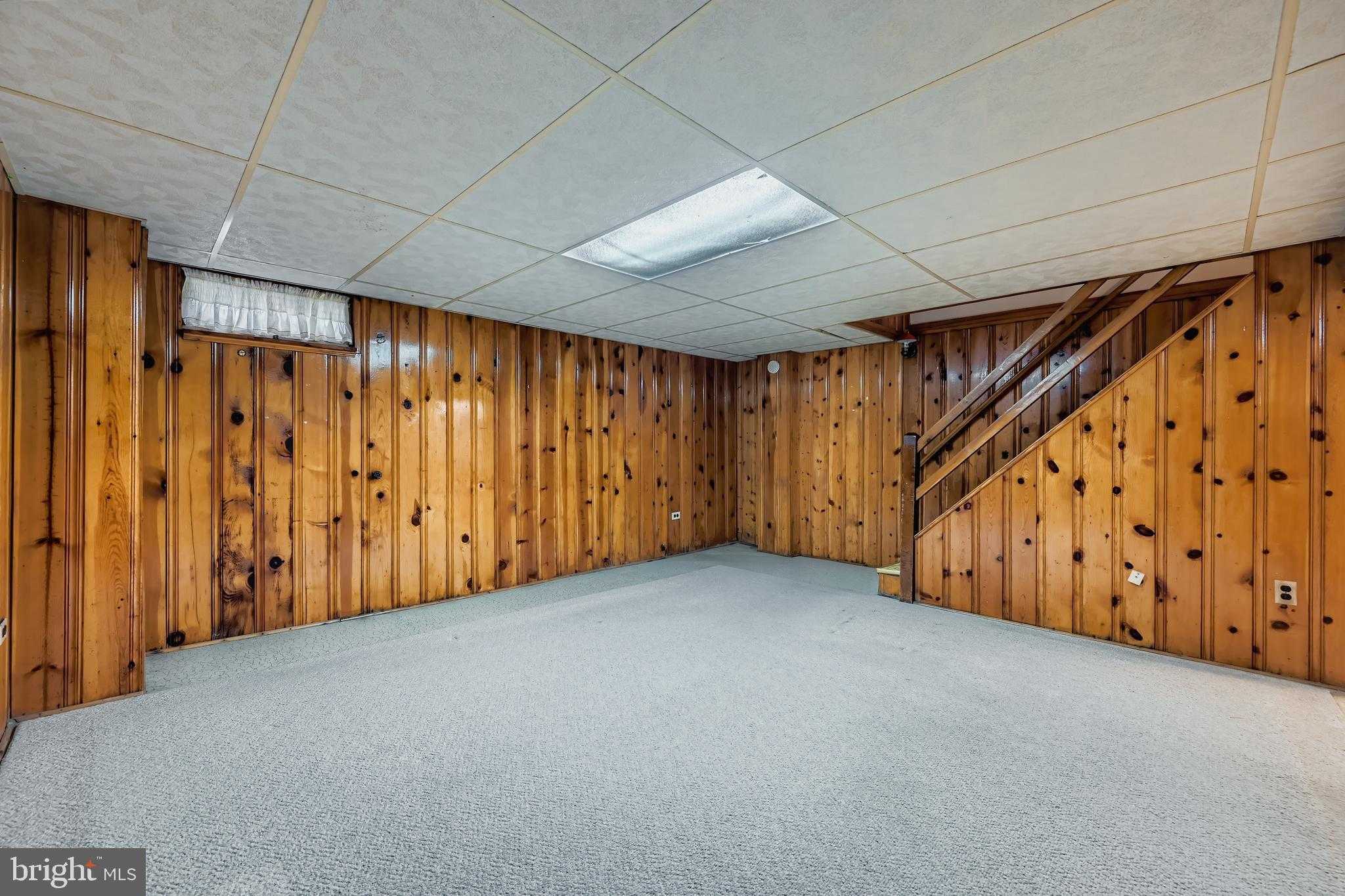 7165 Gough St photo 18