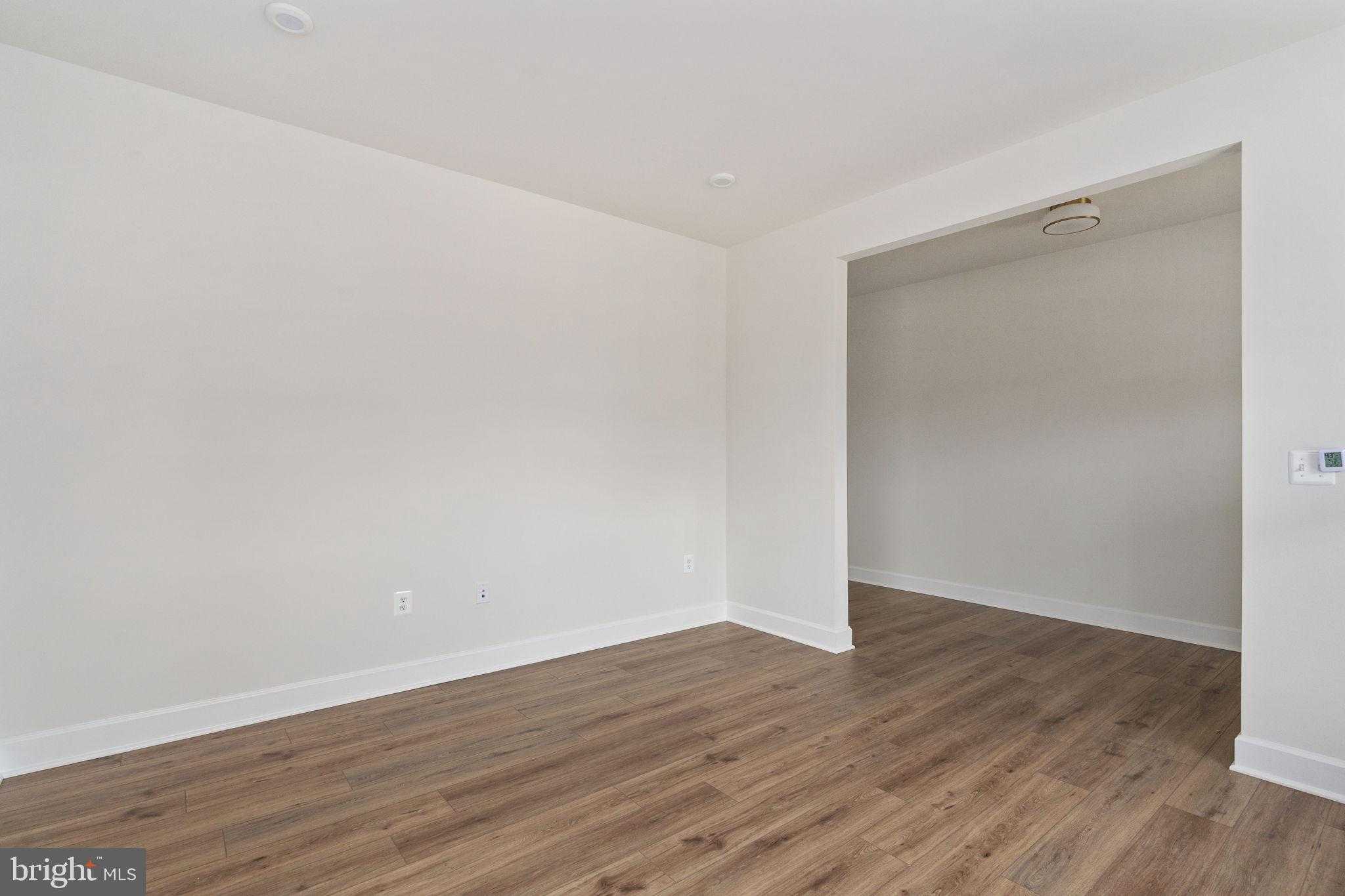 11560 Chapman Mill Dr photo 51