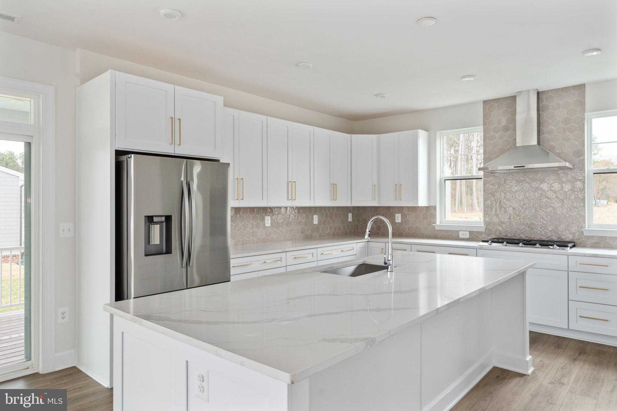 11560 Chapman Mill Dr photo 7