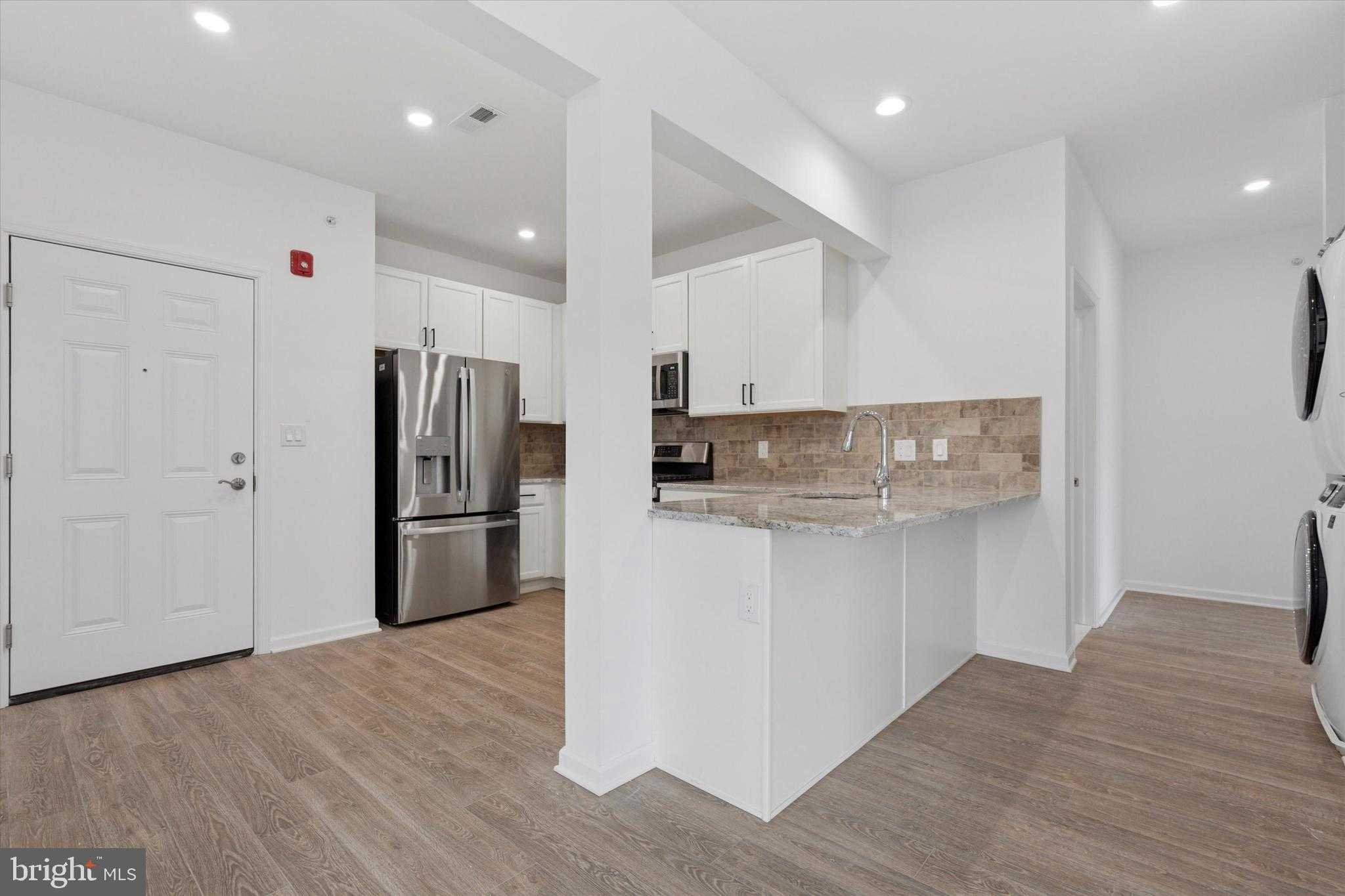 16453 River View Dr photo 3