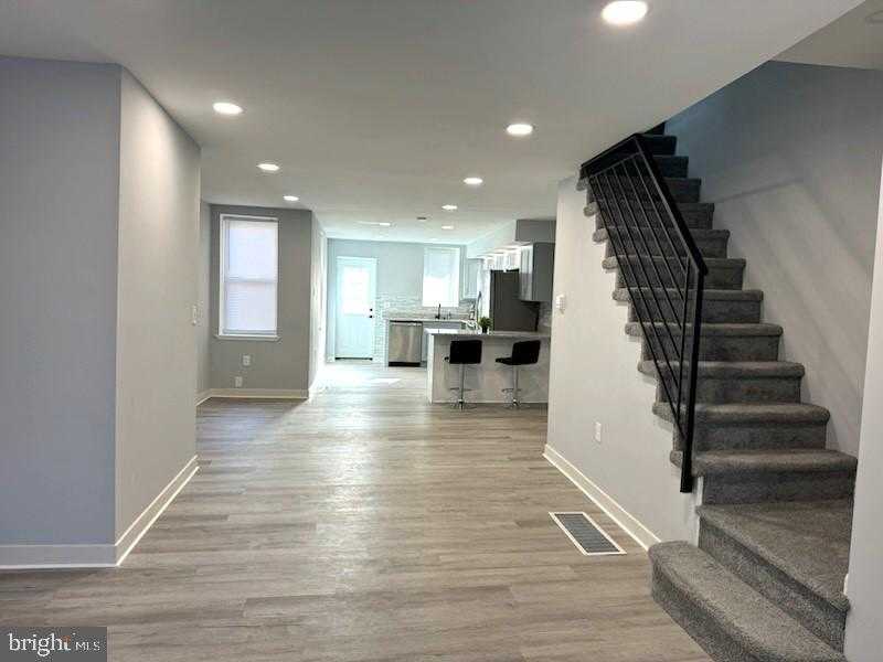 3653 Frankford Ave photo 6