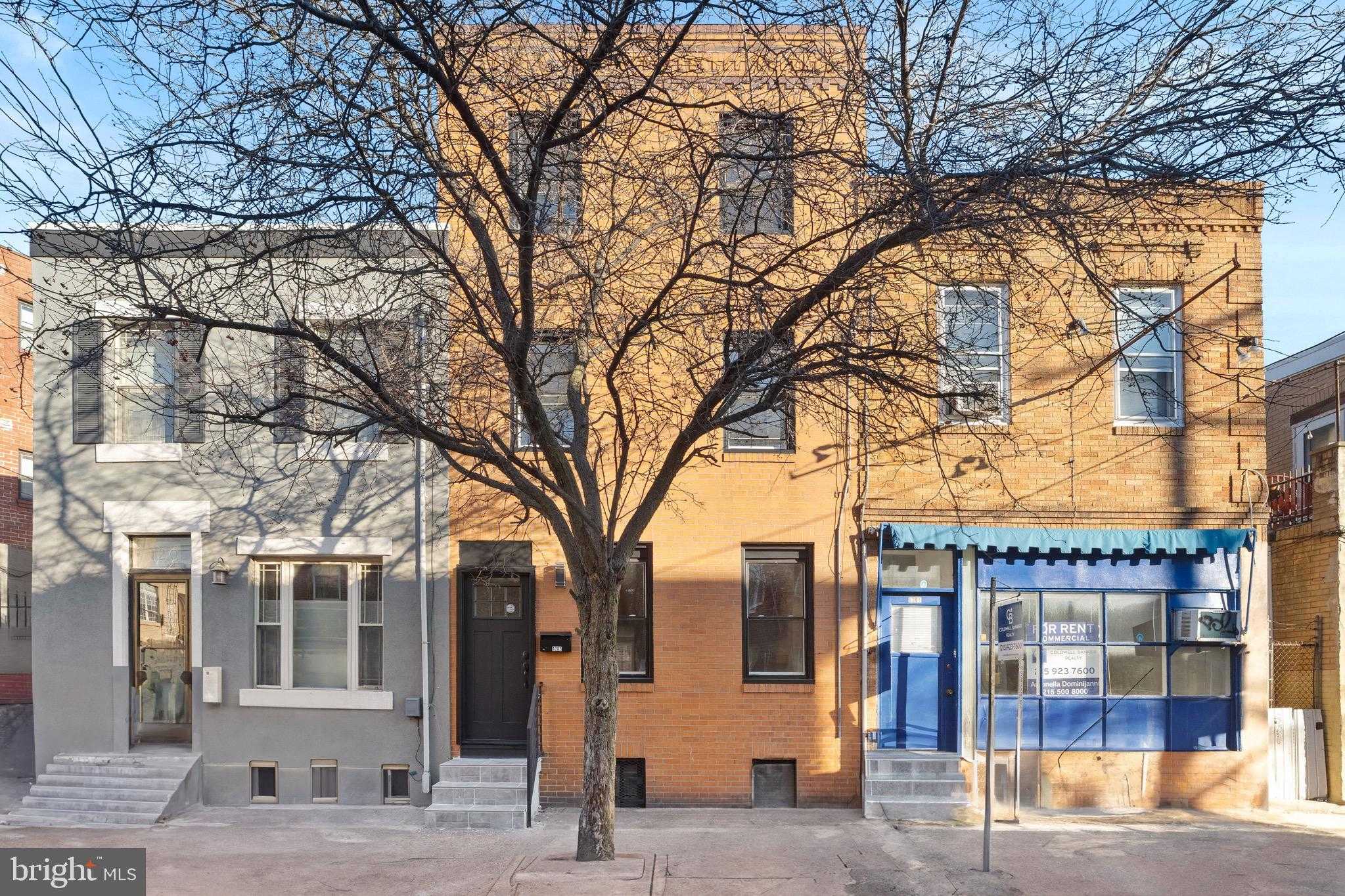 1203 Moore St photo 5