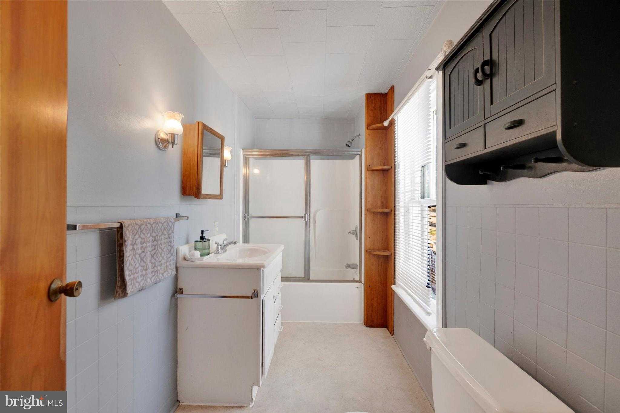 4300 Main St photo 22