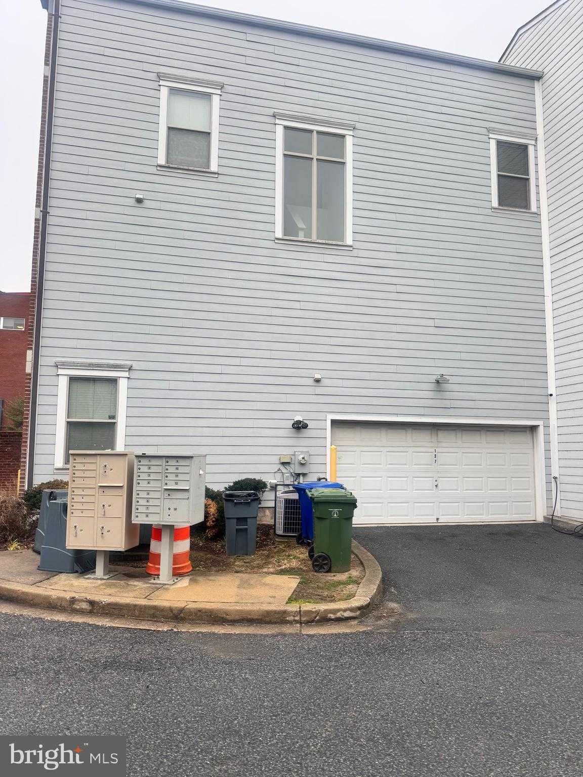 127 Albemarle St # 36 photo 3