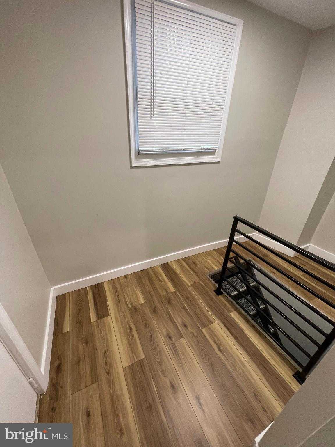 2512 N 33rd St photo 12