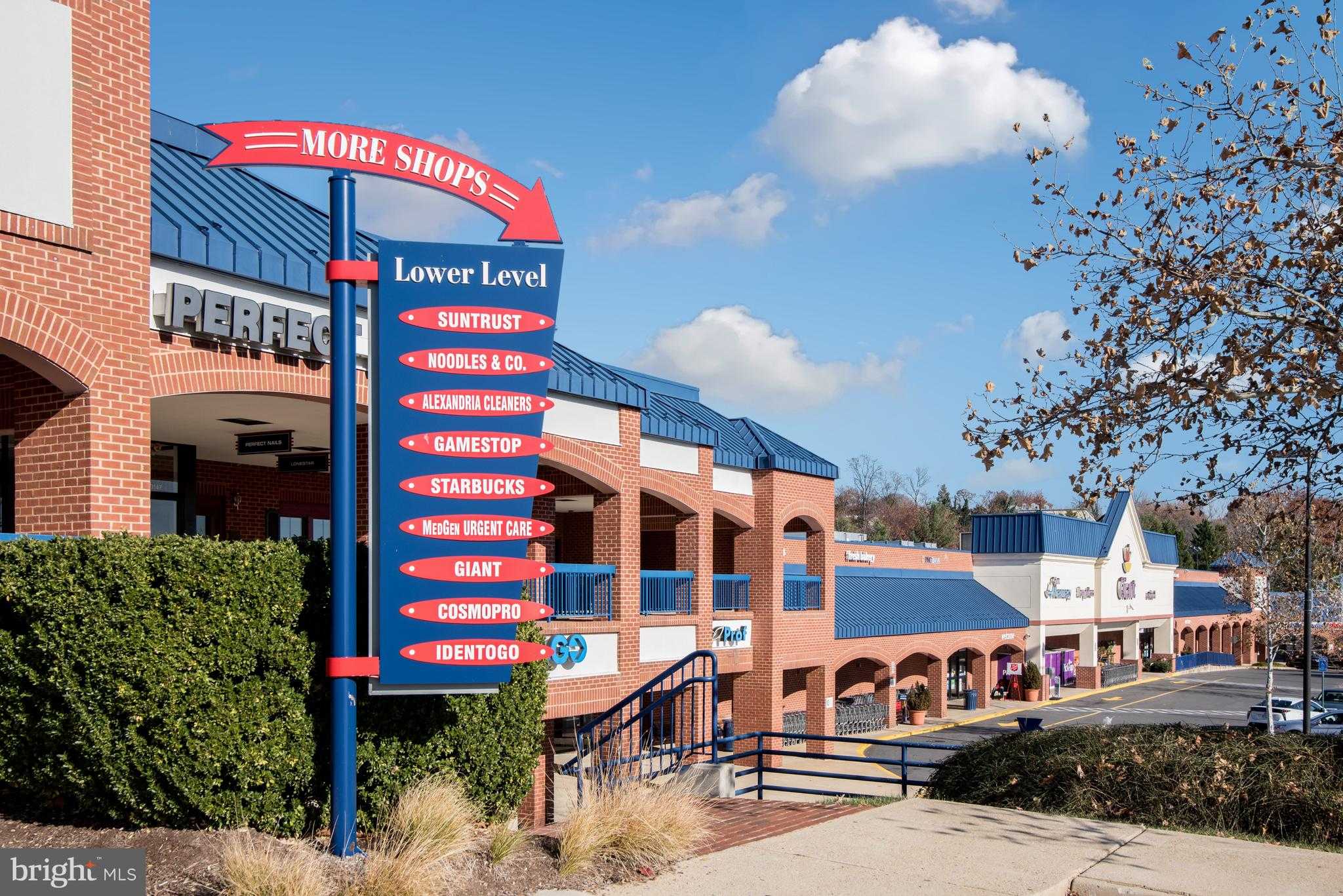 309 S Pickett St photo 59