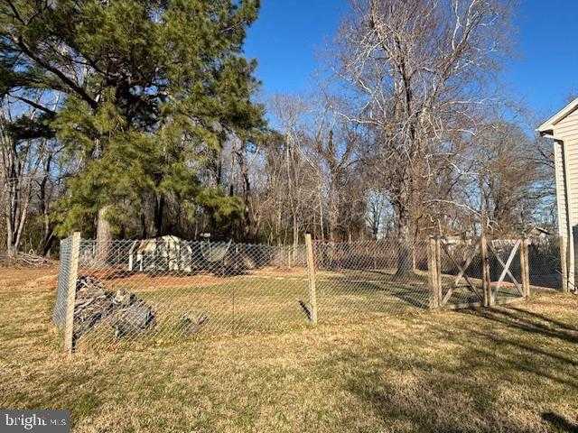 18410 Richard Allen St photo 11