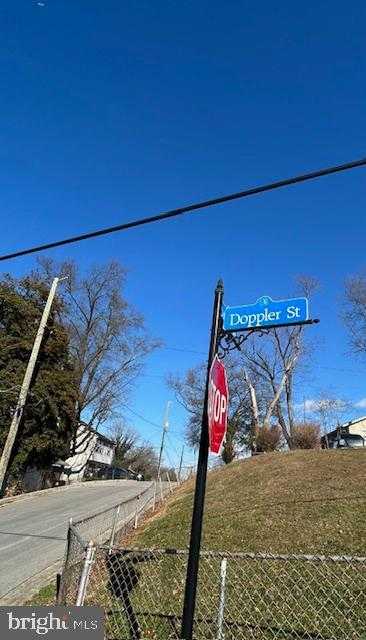 5102 Doppler St photo 7