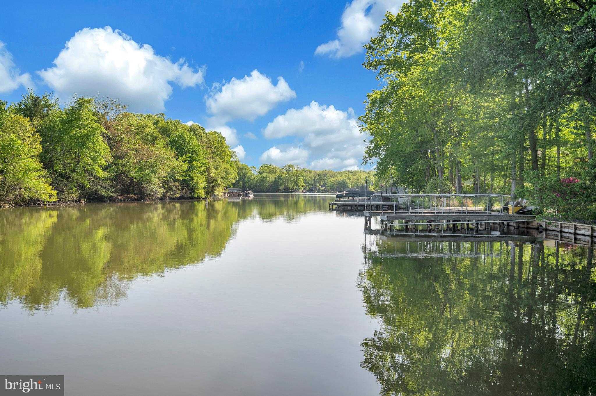 2005 Lakeview Pkwy photo 49