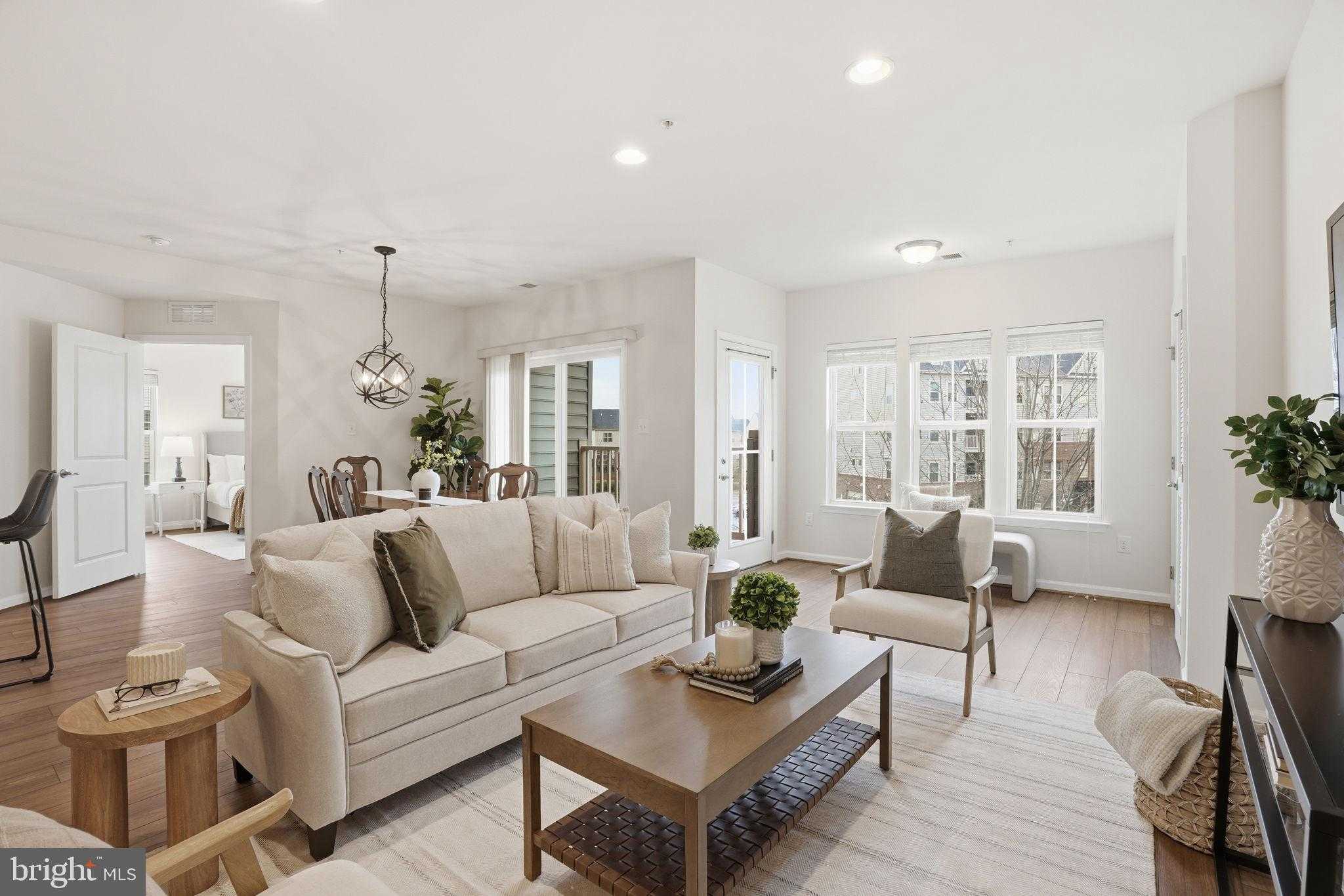 6490 Calverton Dr Unit 304 photo 10