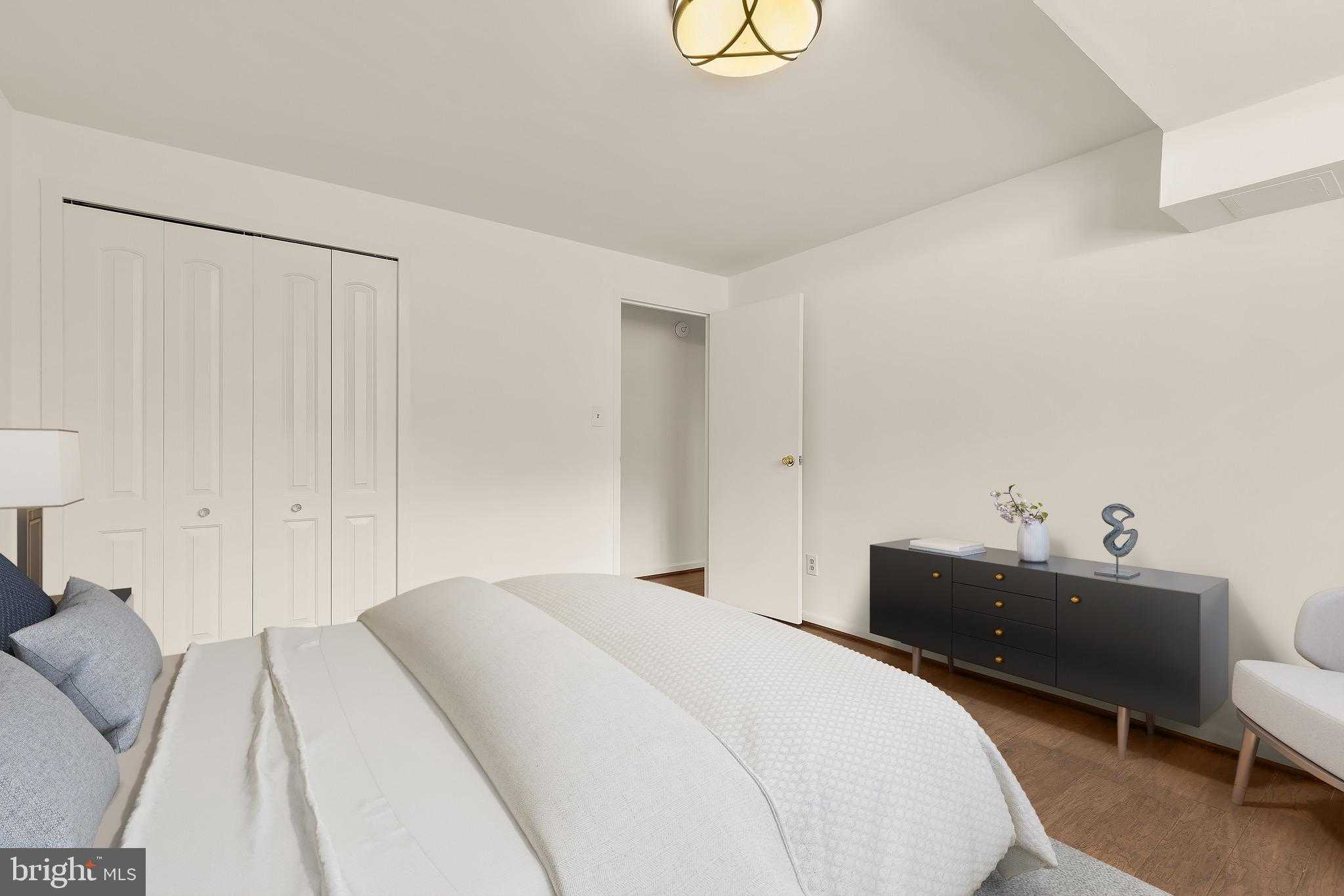 5100 Dorset Ave Apt 100 photo 26