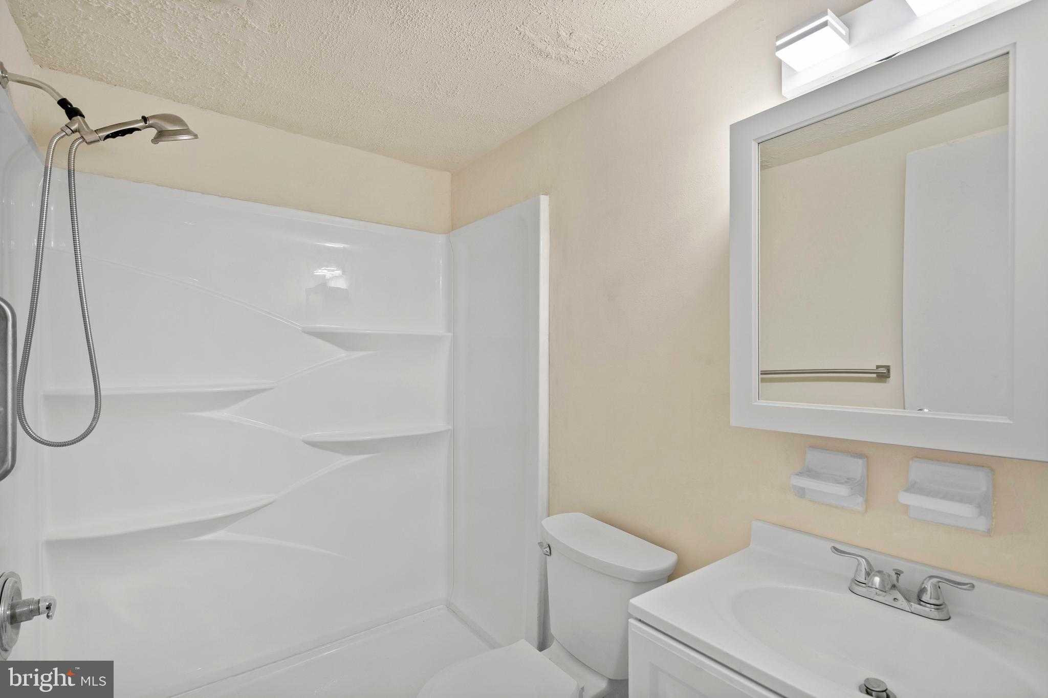 110 Byberry Rd photo 13