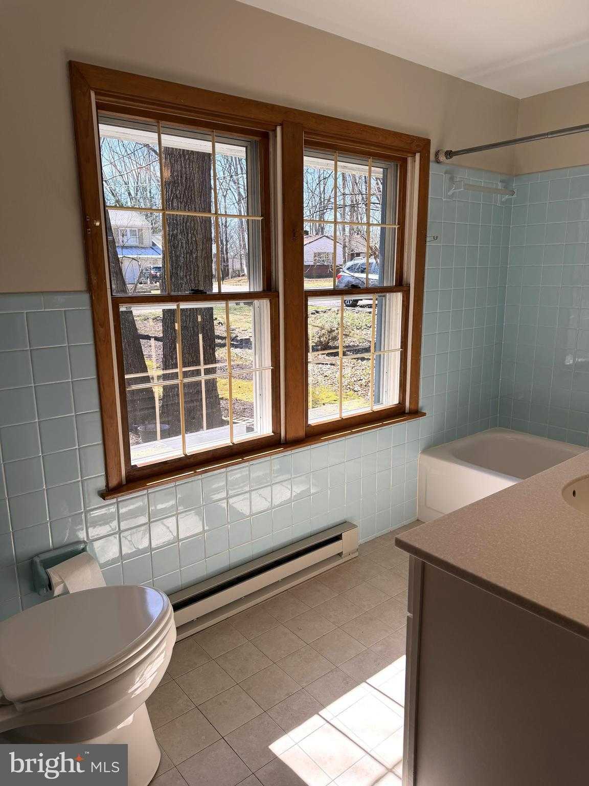 773 Cornwall Rd photo 28