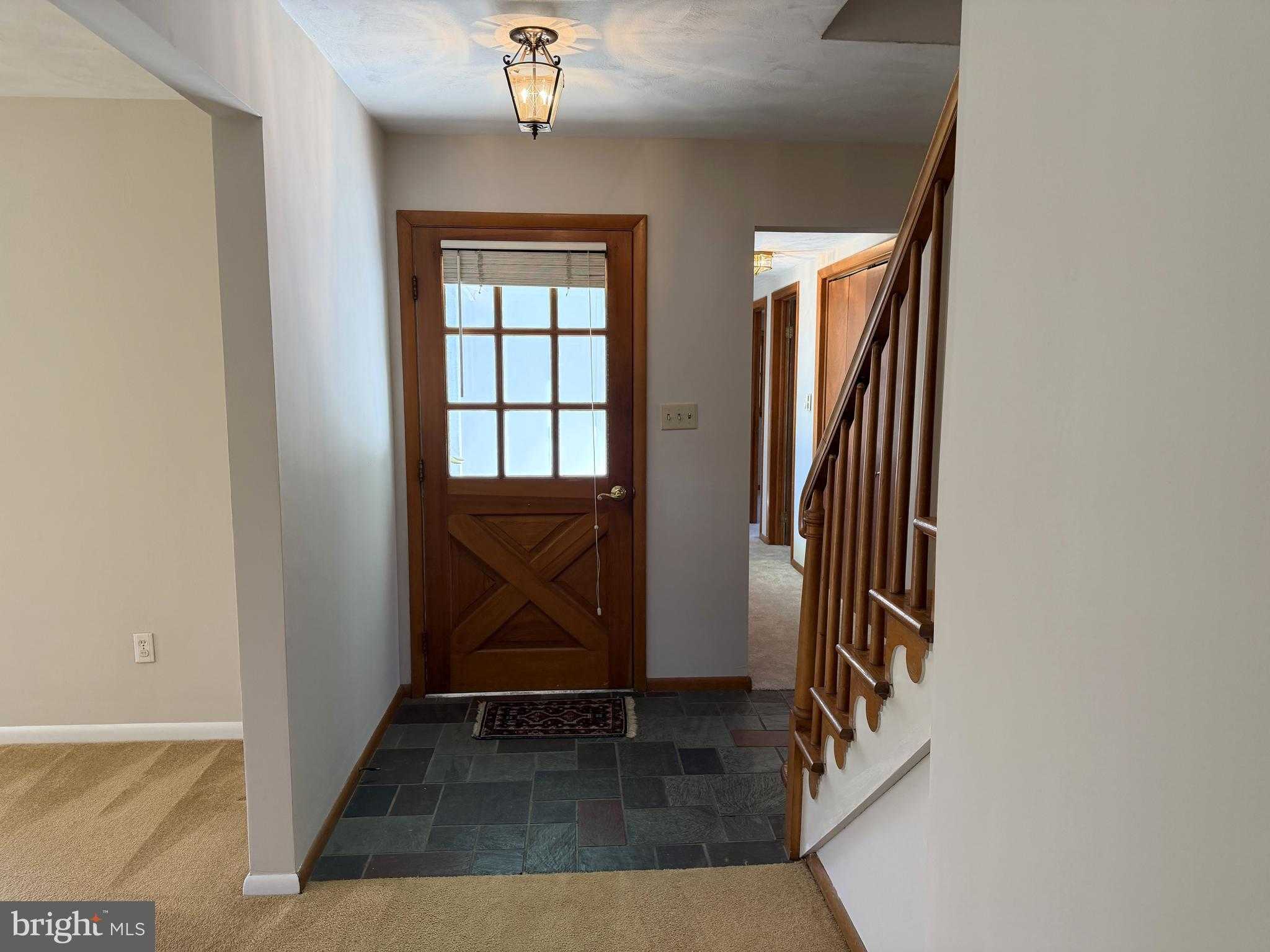 773 Cornwall Rd photo 7