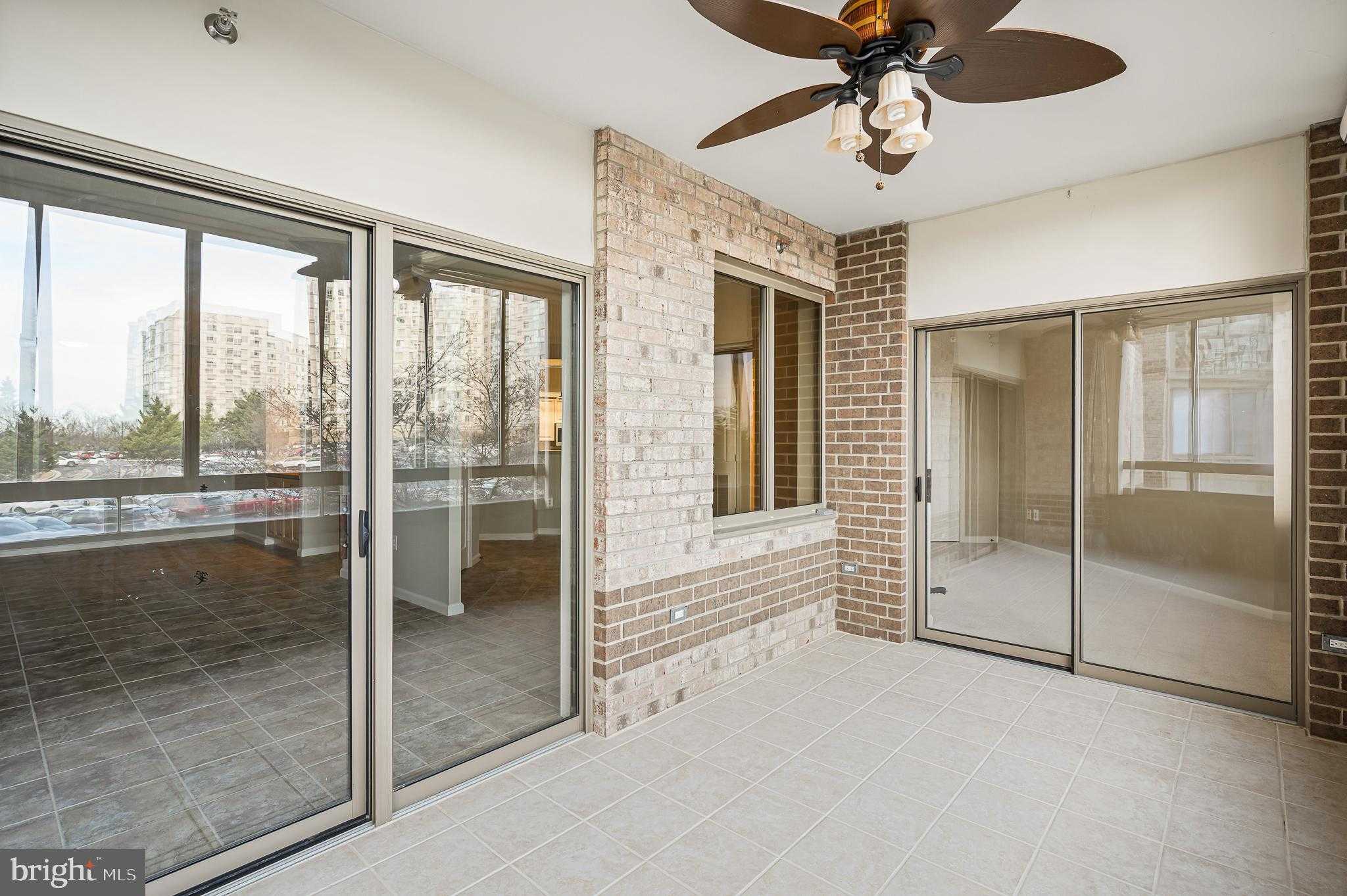 19375 Cypress Ridge Ter Unit 114 photo 27