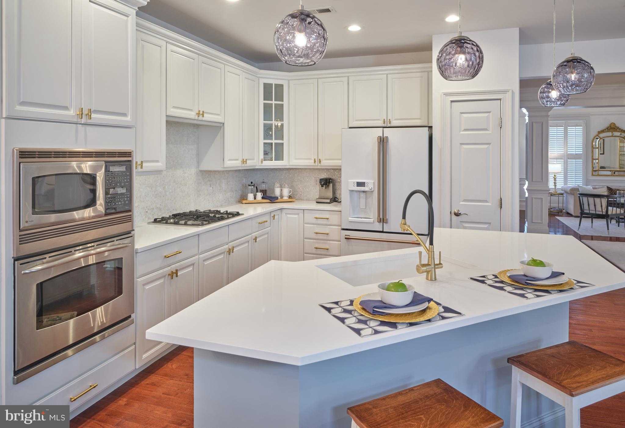 21 S Lincoln Ave photo 16