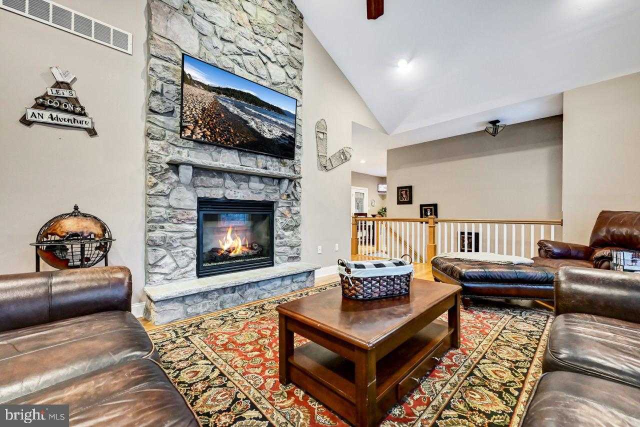 265 Longview Dr photo 13