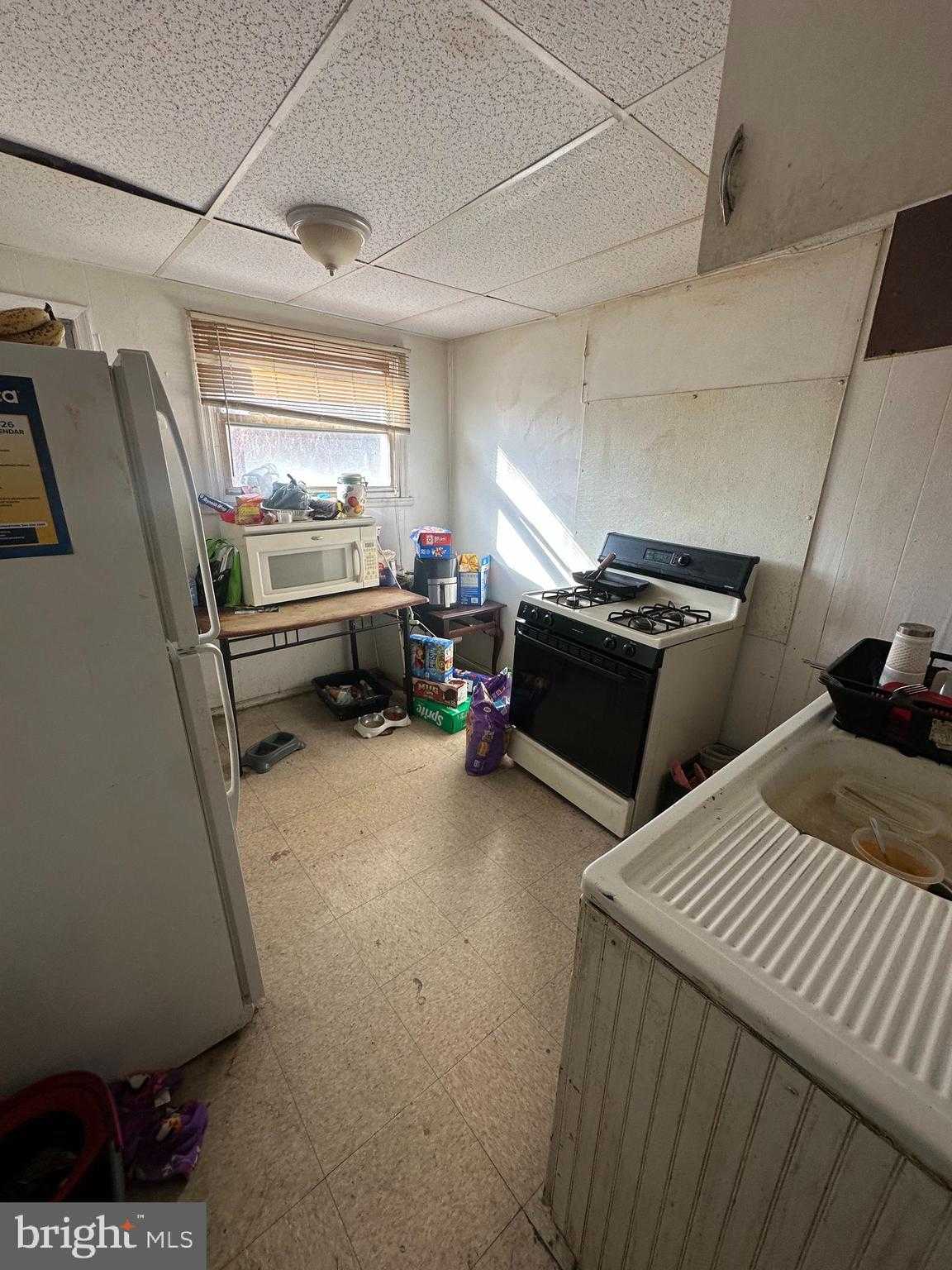 1848 E Westmoreland St photo 5