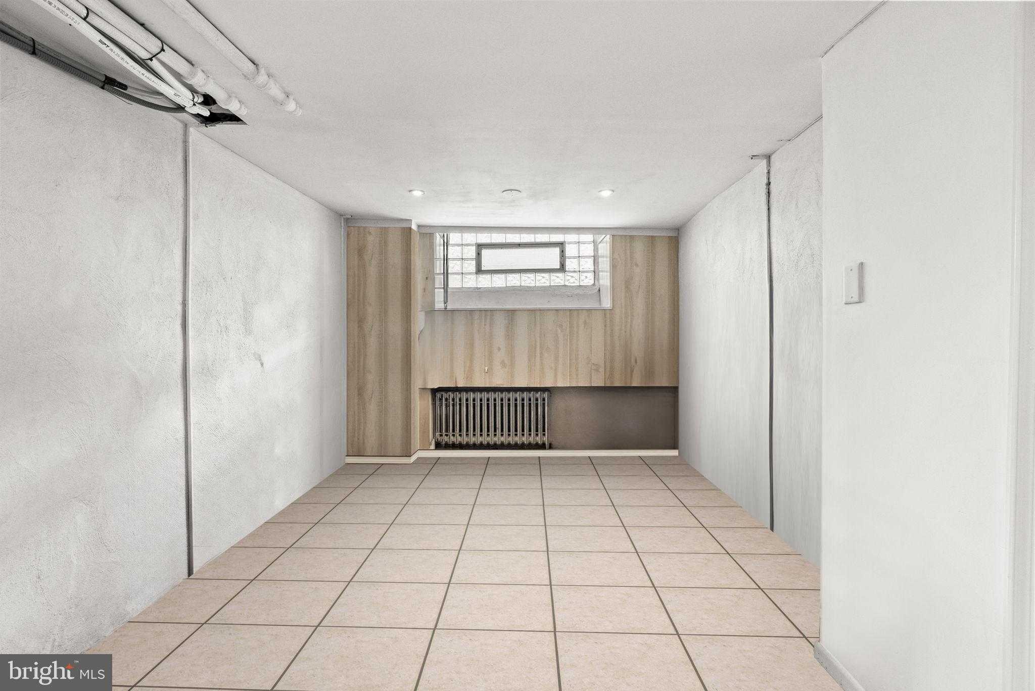 629 Jamestown St photo 27