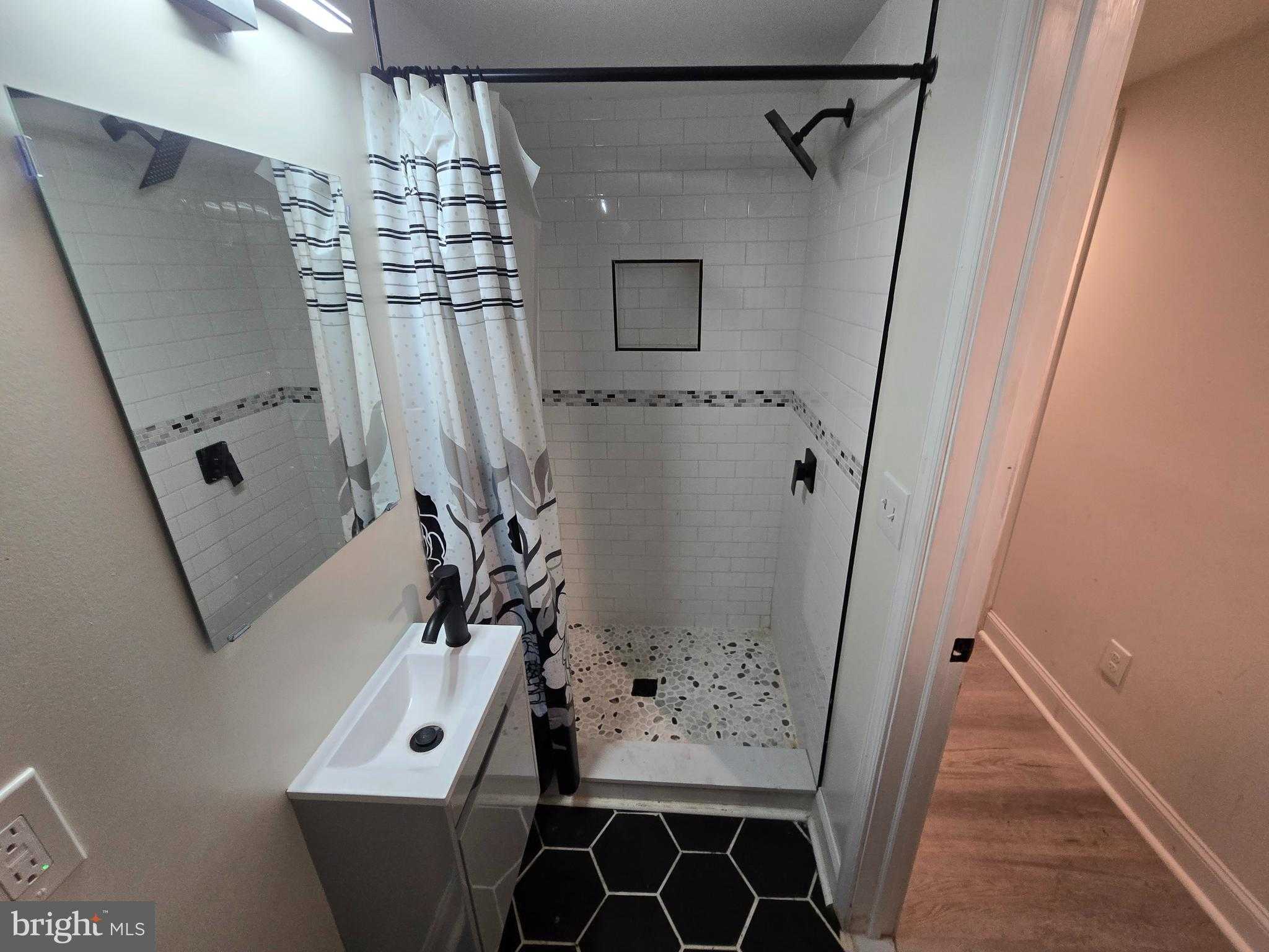 3213 Leighton Ave photo 23