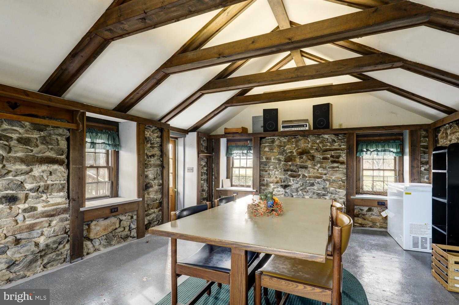 44 Frogtown Rd photo 73