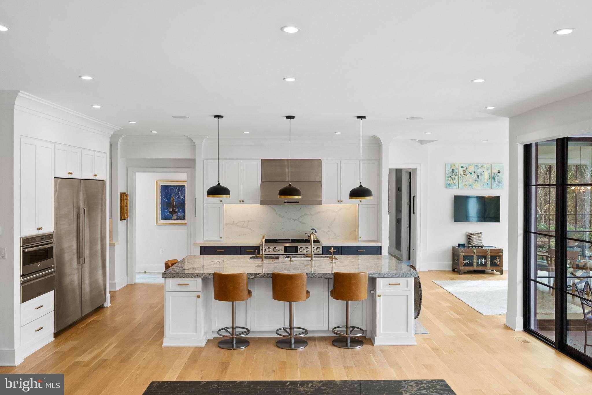 6029 Orris St photo 6