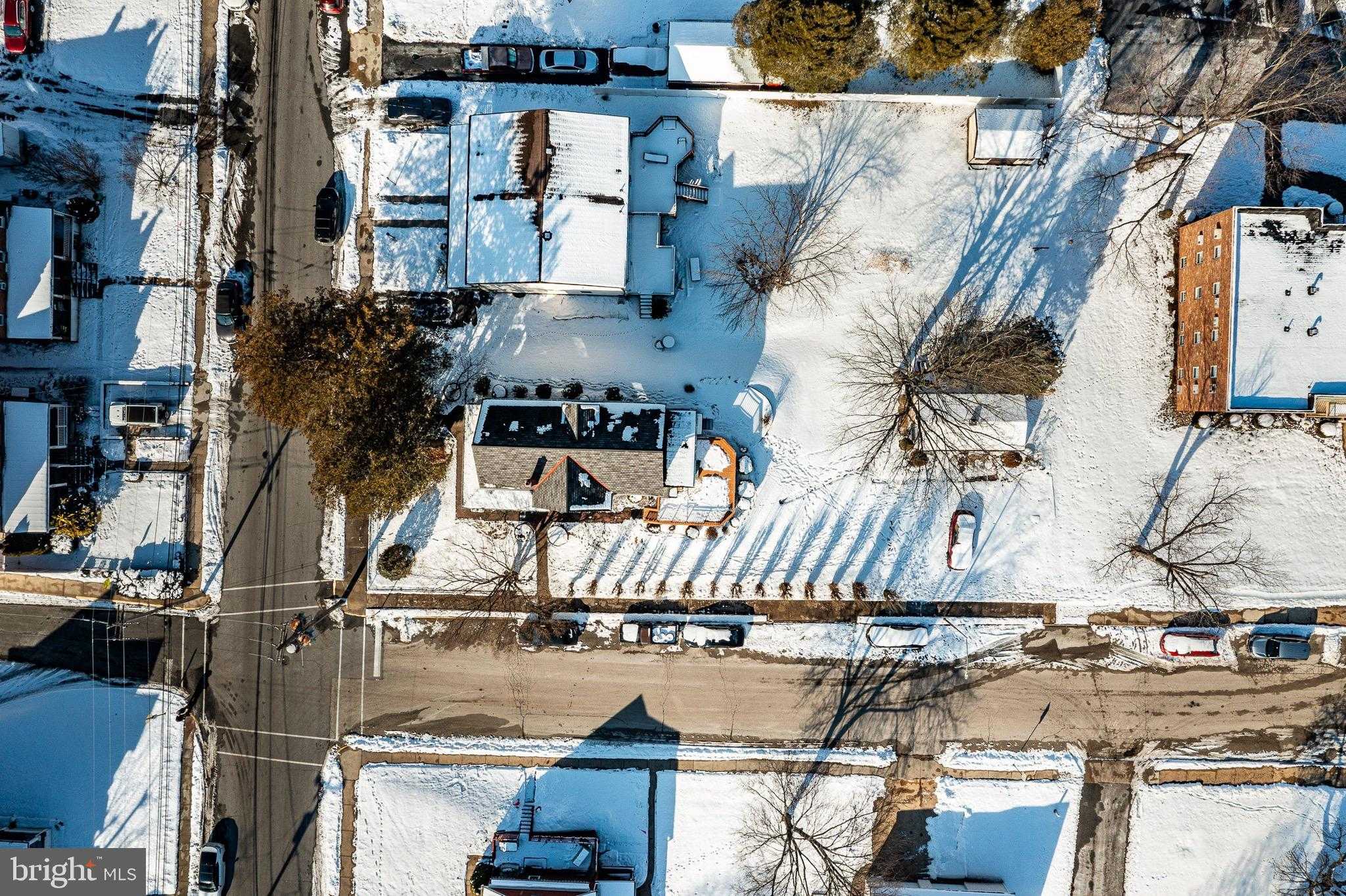 402 N 5th Ave photo 65