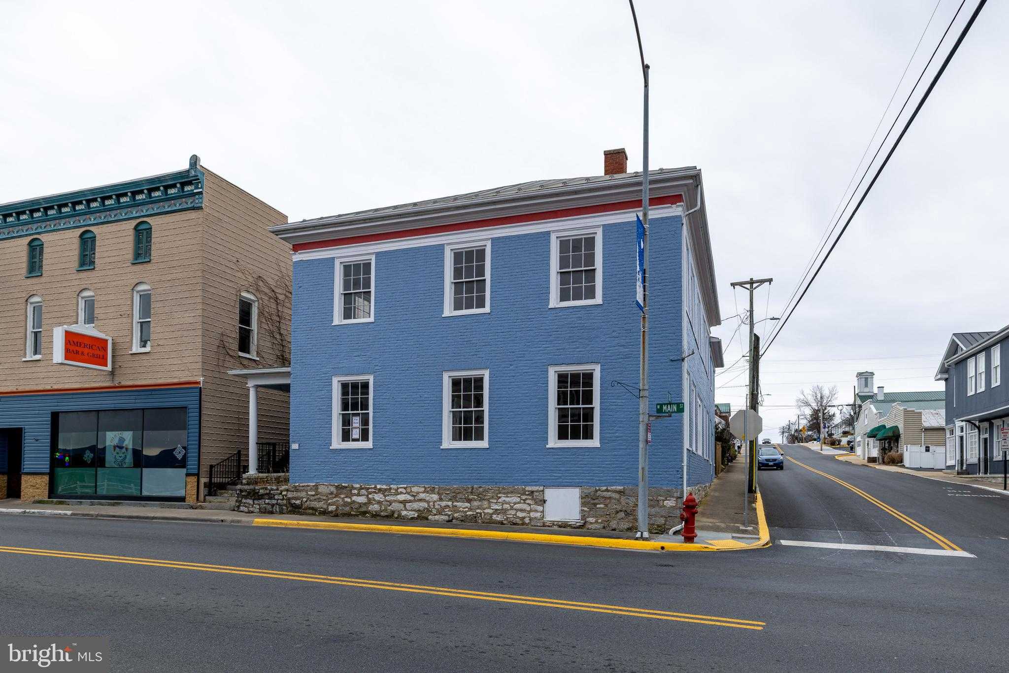 221 W Main St photo 47