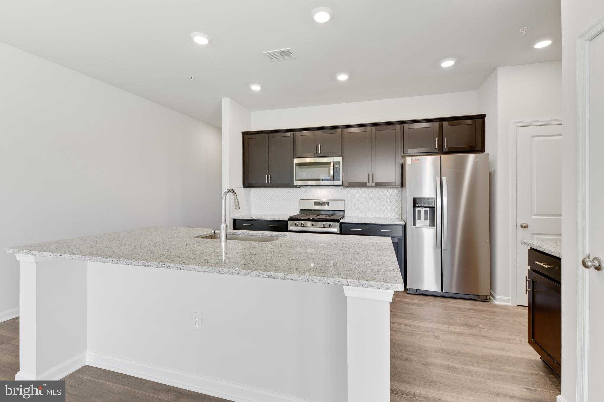 1747 Lawder Cir photo 5