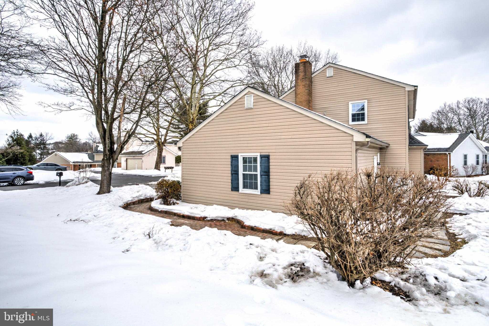 7908 Woodsbluff Run photo 49