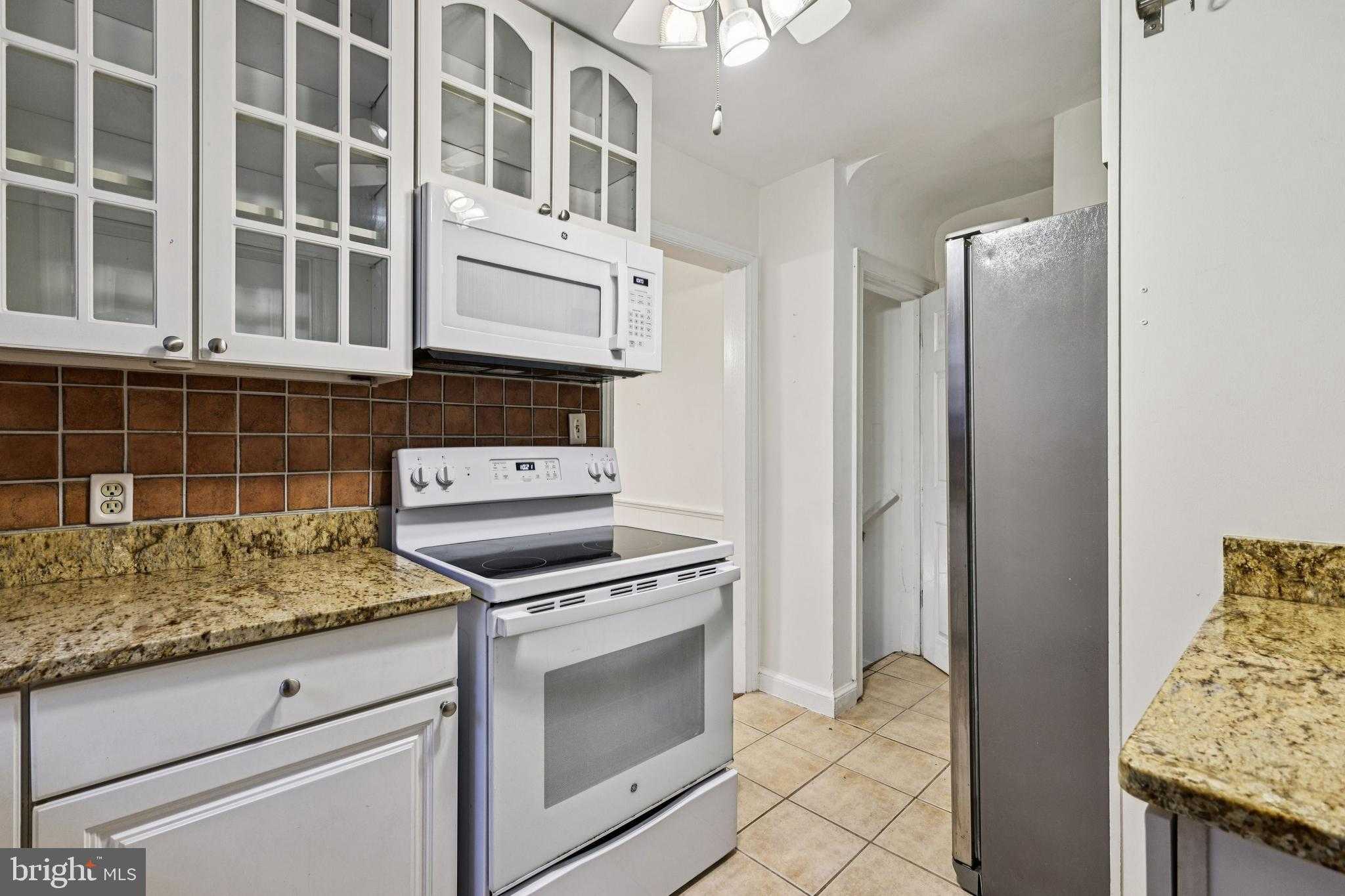 9624 Brunett Ave photo 8