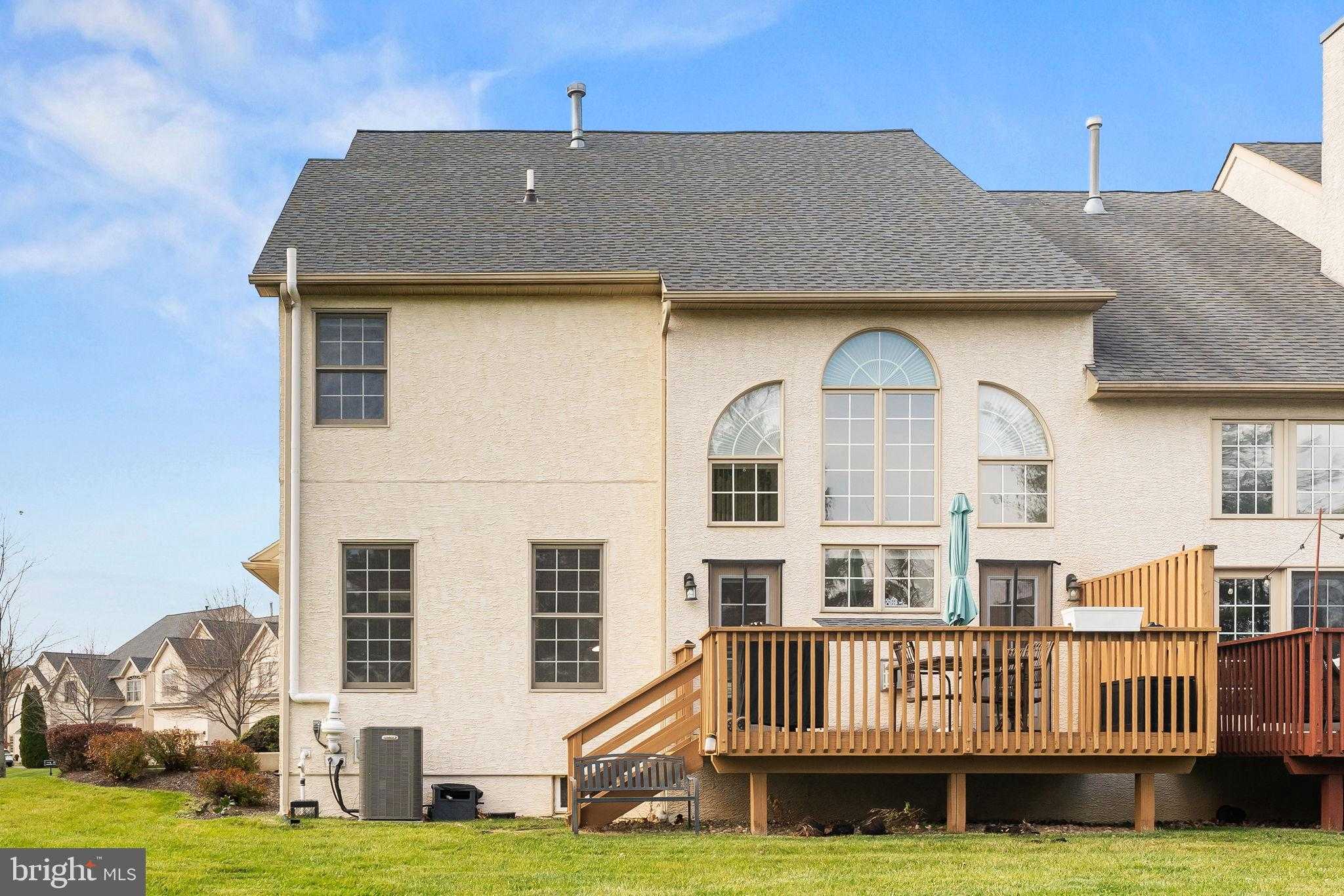 92 Granville Way photo 36