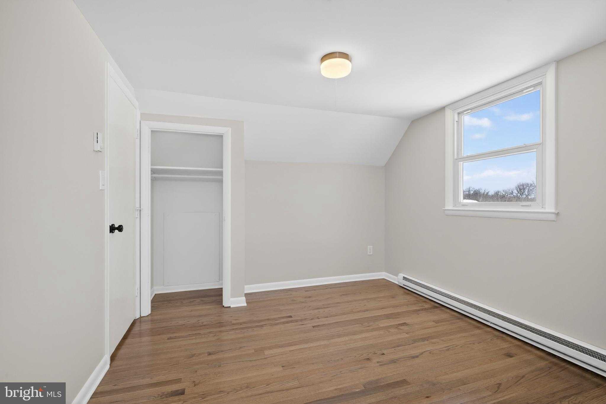 222 Chelsea Rd photo 23