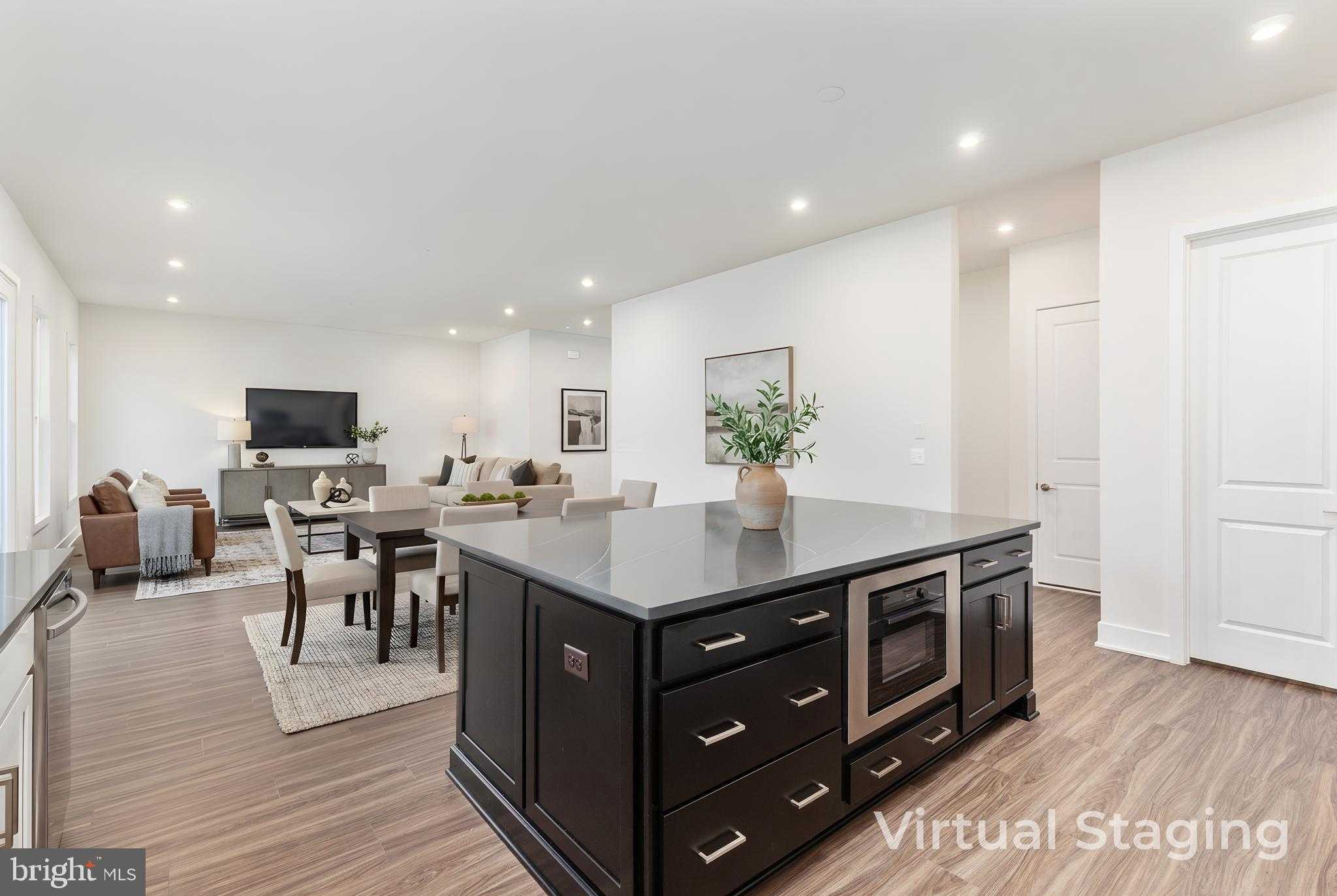 114 Heyford Dr photo 22