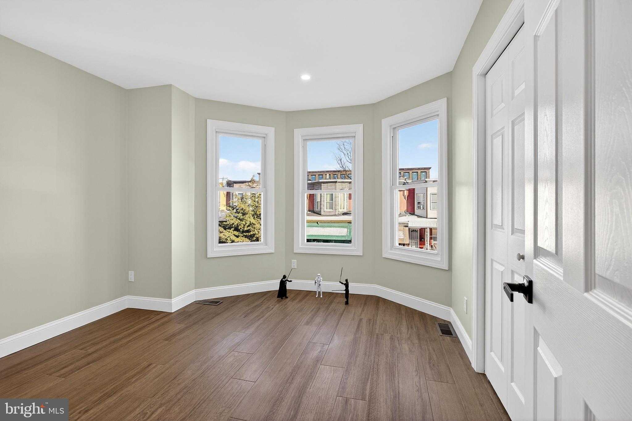 3450 Hurley St photo 28