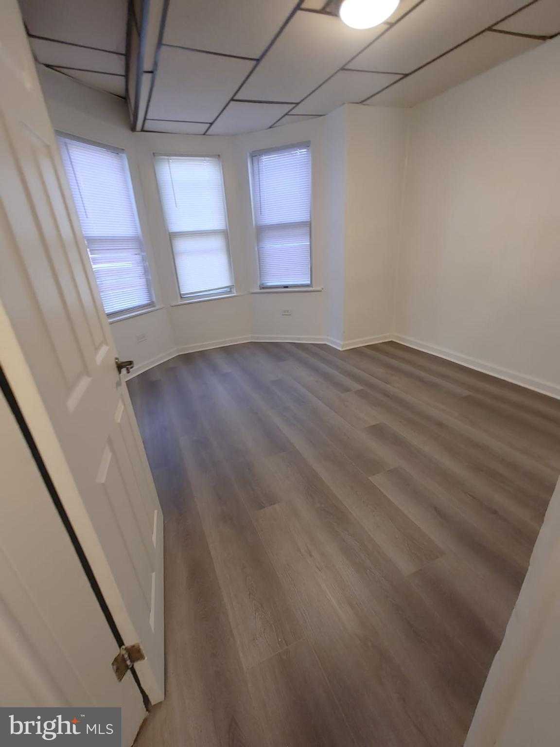 208 N Avondale St photo 6