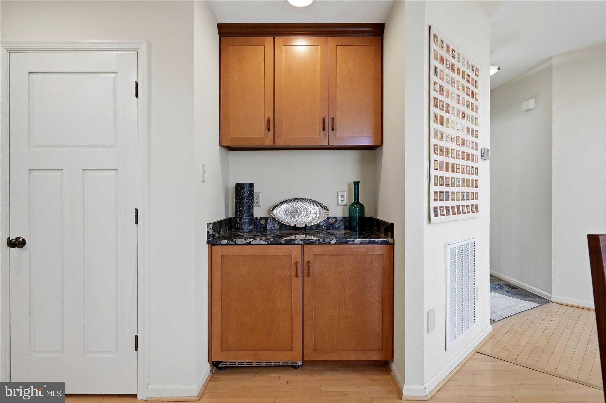 1156 Eagles Nest Ln photo 22