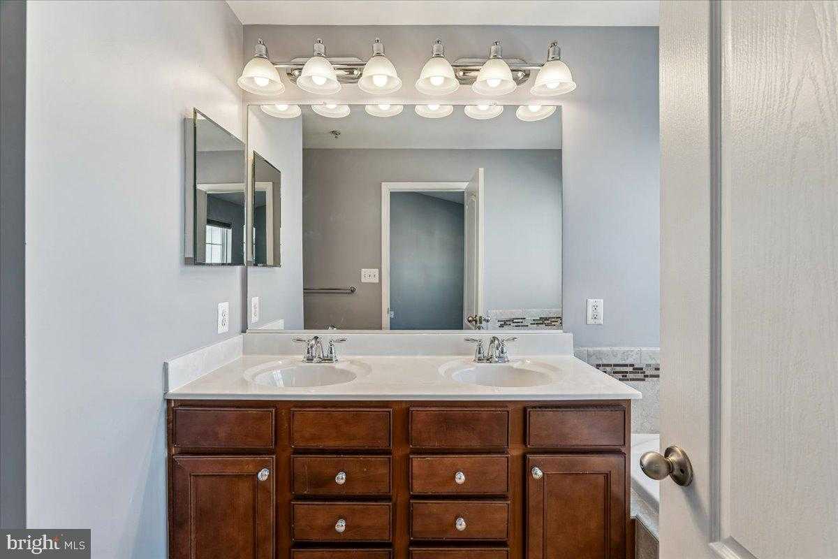 6706 Central Ave photo 44