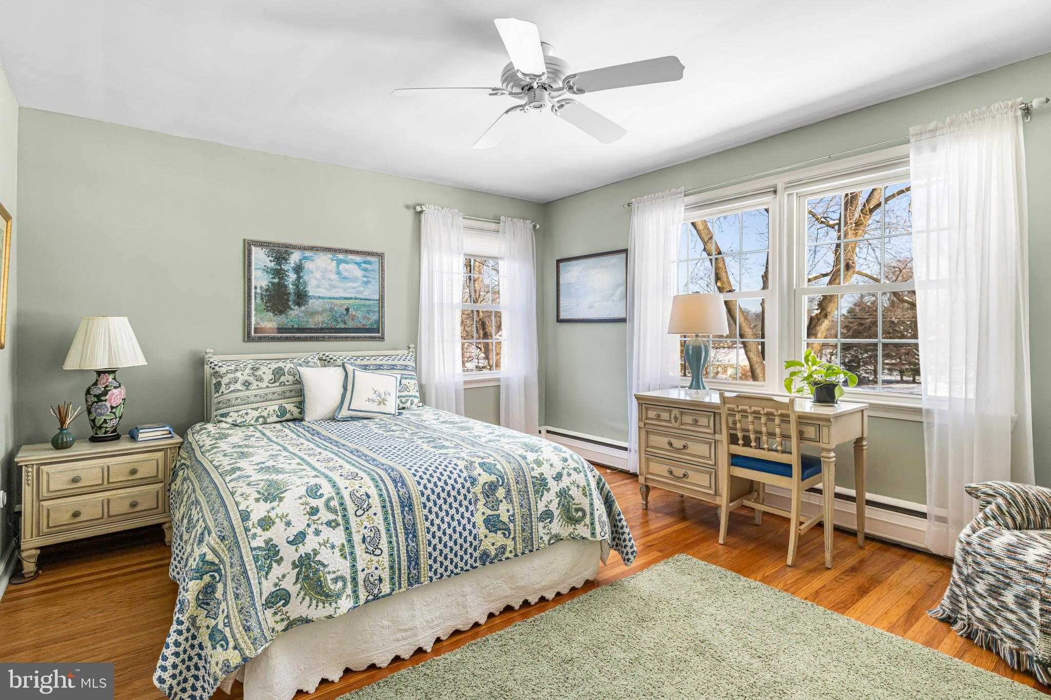 1800 Cathedral Rd photo 22