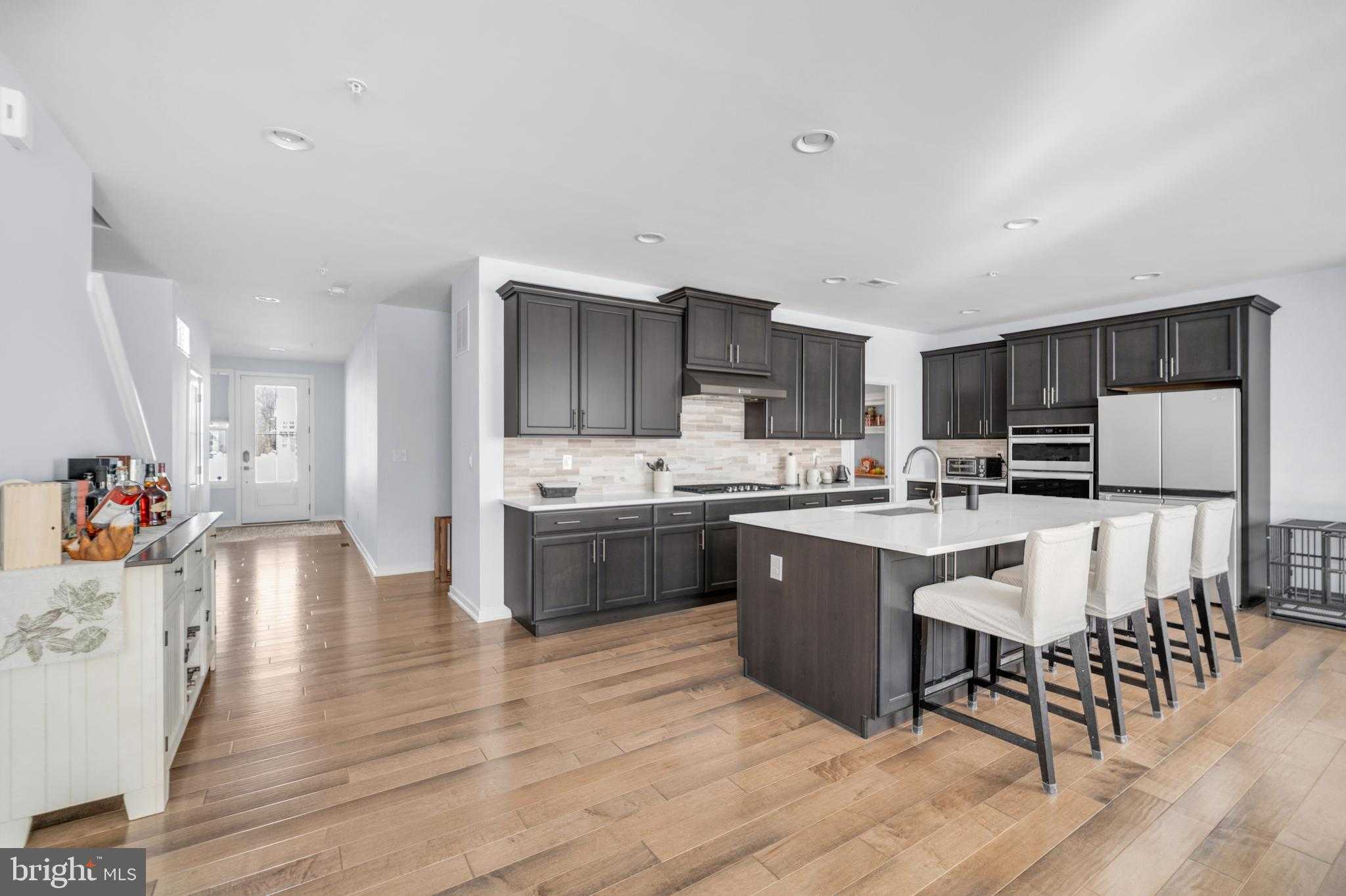 612 Conrad Dr photo 5