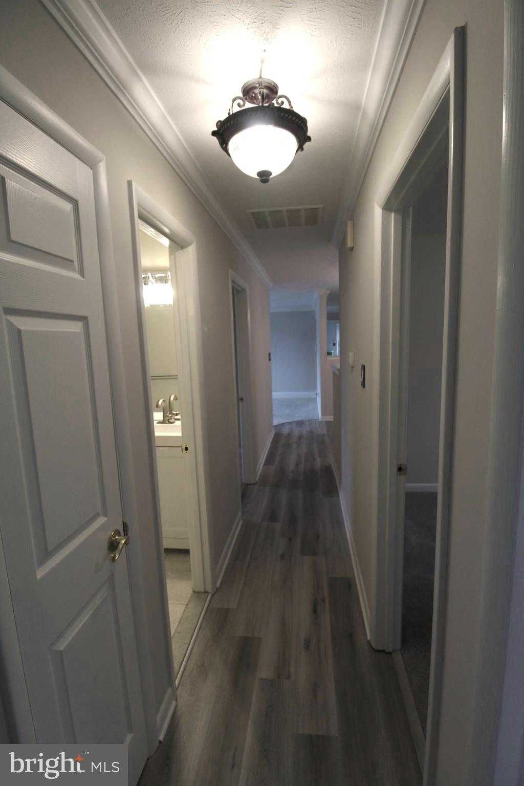 7015 Dower House Rd photo 24