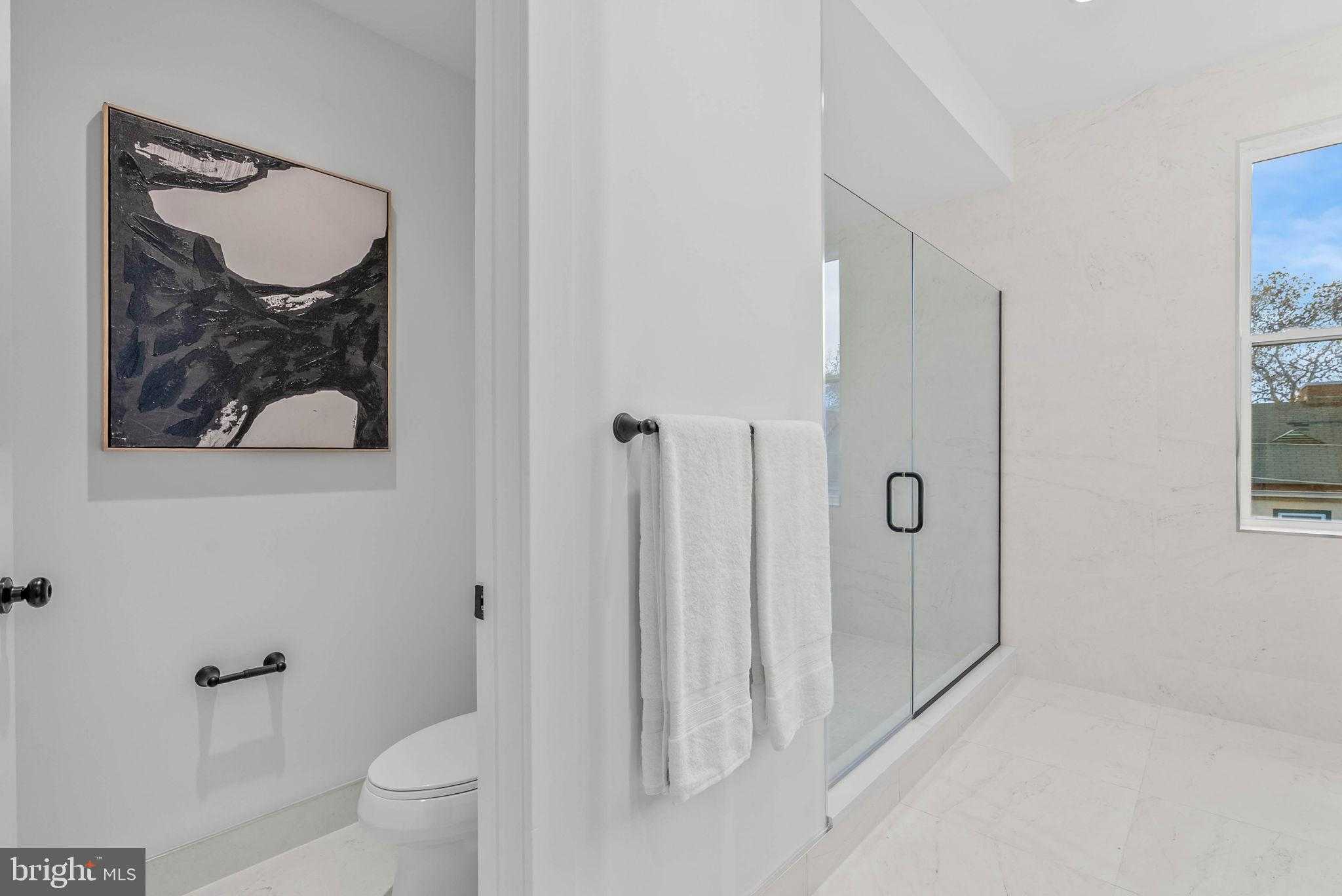 635 N 7th St photo 14